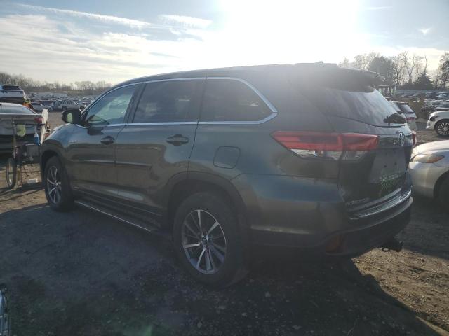 Photo 2 from auction – 2018 TOYOTA HIGHLANDER with VIN 5TDJGRFHXJS043177