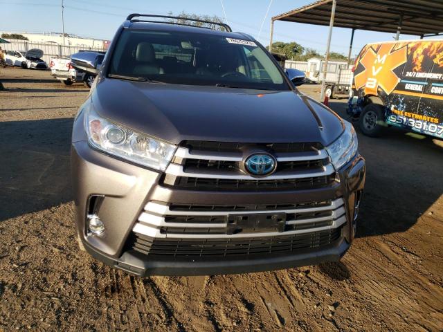 Photo 5 from auction – 2018 TOYOTA HIGHLANDER with VIN 5TDJGRFHXJS038576