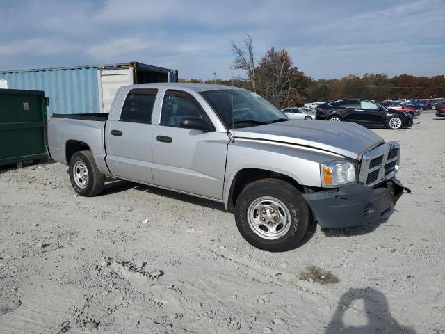 Photo 4 from auction – 2007 DODGE DAKOTA QUA with VIN 1D7HE28K97S147752