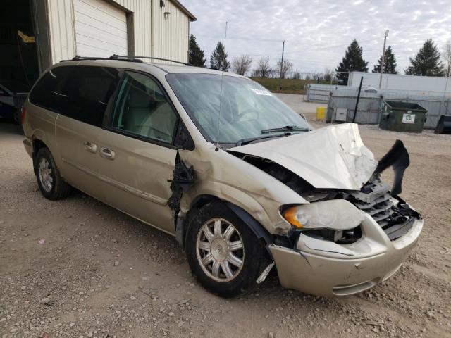 Photo 4 from auction – 2005 CHRYSLER TOWN & COU with VIN 2C4GP54L35R373512
