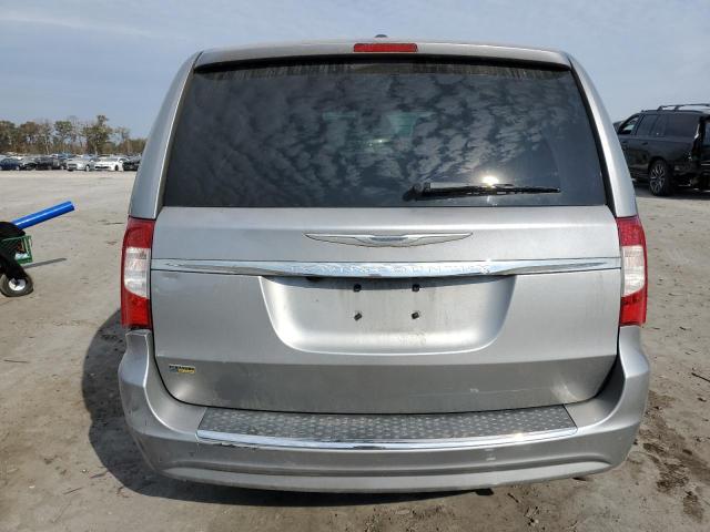 Photo 6 from auction – 2016 CHRYSLER TOWN & COU with VIN 2C4RC1BG3GR268944