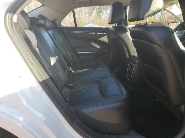 Photo 10 from auction – 2015 CHRYSLER 300 LIMITE with VIN 2C3CCAAG0FH893835