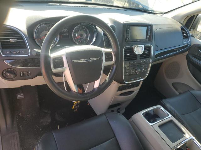 Photo 8 from auction – 2014 CHRYSLER TOWN & COU with VIN 2C4RC1CG9ER252159