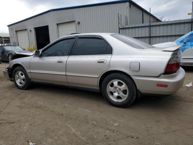 Photo 2 from auction – 1997 HONDA ACCORD SE with VIN 1HGCD5603VA069127