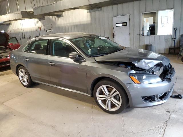 Photo 4 from auction – 2014 VOLKSWAGEN PASSAT SE with VIN 1VWBS7A35EC051467