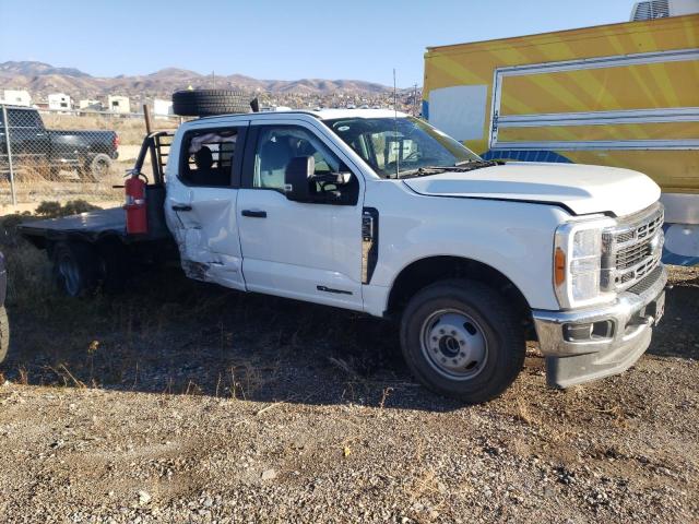 Photo 4 from auction – 2023 FORD F350 SUPER with VIN 1FD8W3HT4PEC57852