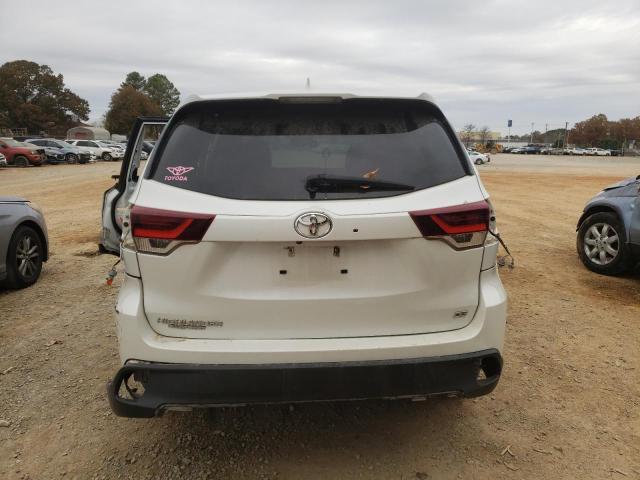 Photo 6 from auction – 2019 TOYOTA HIGHLANDER with VIN 5TDKZRFH7KS569640