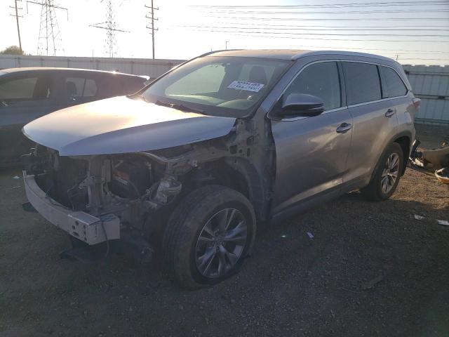 TOYOTA HIGHLANDER 2015 with VIN 5TDJKRFH4FS195638 - Photo from auction