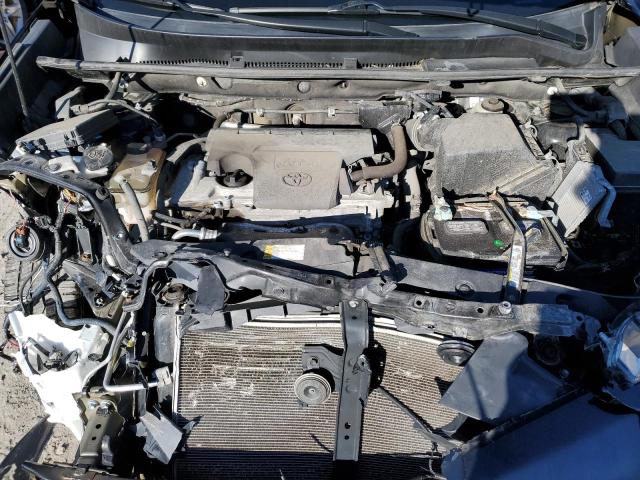 Photo 12 from auction – 2017 TOYOTA RAV4 LE with VIN 2T3BFREV8HW590634