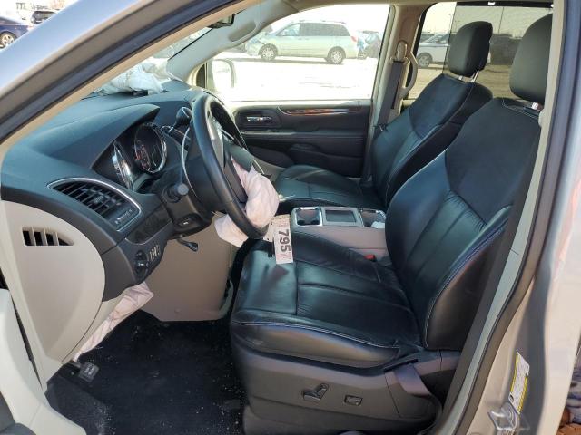 Photo 7 from auction – 2015 CHRYSLER TOWN & COU with VIN 2C4RC1GG0FR590884