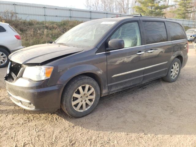 CHRYSLER TOWN & COU 2015 with VIN 2C4RC1BG1FR664580 - Photo from auction