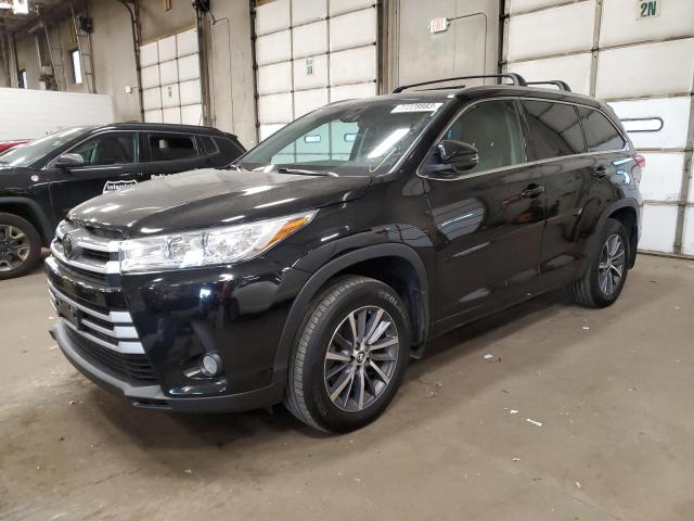 TOYOTA HIGHLANDER 2018 with VIN 5TDJZRFH3JS525628 - Photo from auction
