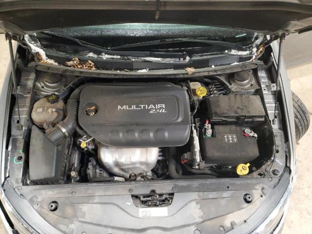 Photo 11 from auction – 2016 CHRYSLER 200 LIMITE with VIN 1C3CCCAB1GN167779