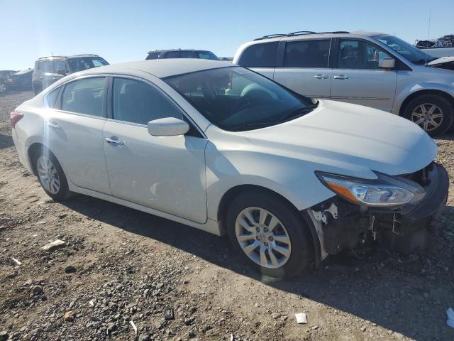 Photo 4 from auction – 2017 NISSAN ALTIMA 2.5 with VIN 1N4AL3AP2HN337072