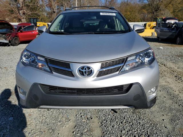 Photo 5 from auction – 2013 TOYOTA RAV4 LIMIT with VIN JTMDFREVXD5027921