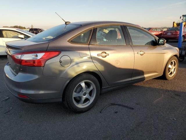 Photo 3 from auction – 2012 FORD FOCUS SE with VIN 1FAHP3F27CL423532