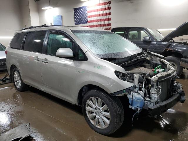Photo 4 from auction – 2017 TOYOTA SIENNA XLE with VIN 5TDDZ3DC6HS151947