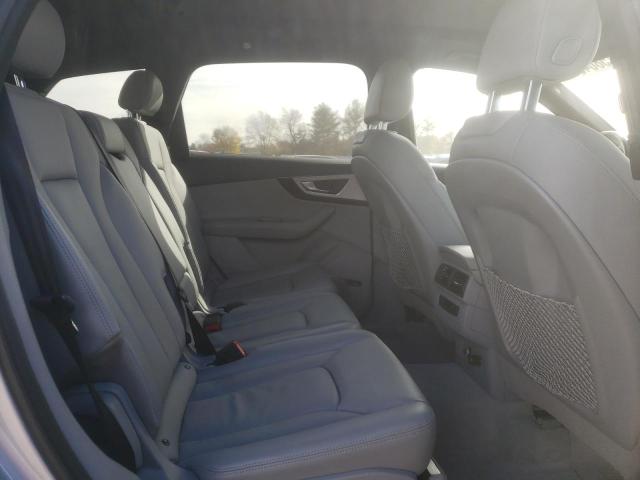 Photo 11 from auction – 2019 AUDI Q7 PREMIUM with VIN WA1LHAF73KD040949