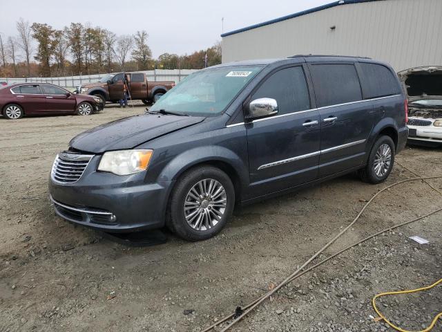 CHRYSLER TOWN & COU 2014 with VIN 2C4RC1CGXER280374 - Photo from auction