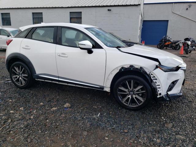 Photo 4 from auction – 2016 MAZDA CX-3 GRAND with VIN JM1DKBD76G0111807