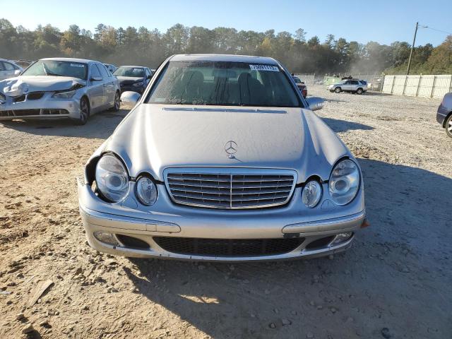Photo 5 from auction – 2004 MERCEDES-BENZ E 320 with VIN WDBUF65J04A577811
