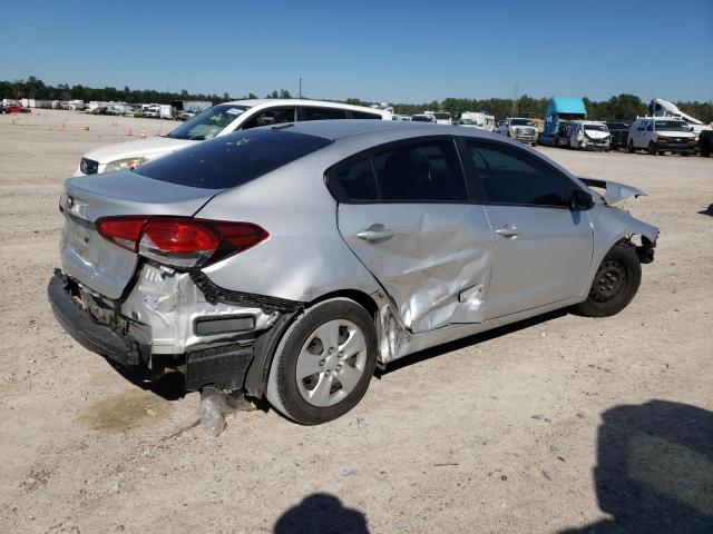 Photo 3 from auction – 2017 KIA FORTE LX with VIN 3KPFK4A74HE014221