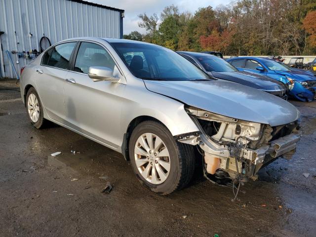 Photo 4 from auction – 2015 HONDA ACCORD EX with VIN 1HGCR2F79FA051603