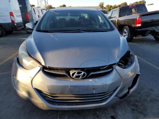 Photo 5 from auction – 2012 HYUNDAI ELANTRA GL with VIN KMHDH4AE7CU215752