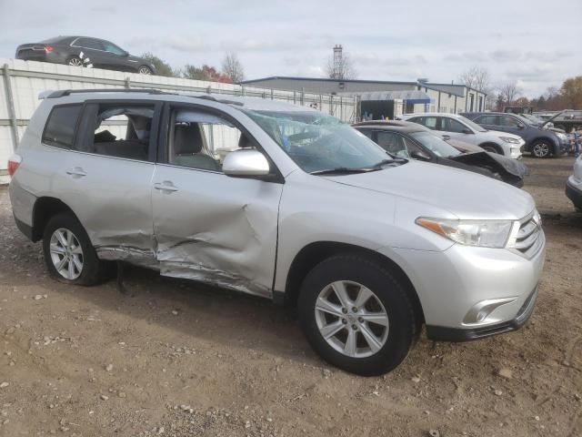 Photo 4 from auction – 2012 TOYOTA HIGHLANDER with VIN 5TDZK3EH9CS084385