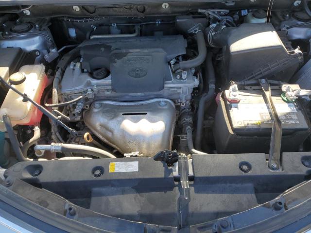 Photo 11 from auction – 2018 TOYOTA RAV4 LE with VIN 2T3ZFREV3JW422601