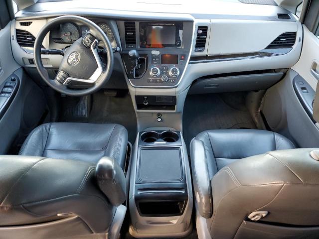 Photo 8 from auction – 2016 TOYOTA SIENNA LE with VIN 5TDKK3DC7GS745070