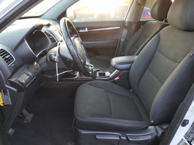 Photo 7 from auction – 2015 KIA SORENTO LX with VIN 5XYKTDA63FG642080
