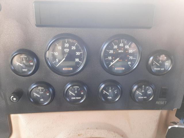 Photo 8 from auction – 2001 FREIGHTLINER CHASSIS X with VIN 4UZAAHAK21CH76628