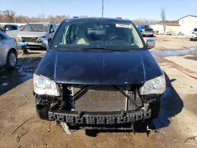 Photo 5 from auction – 2012 CHRYSLER TOWN & COU with VIN 2C4RC1CG9CR133301