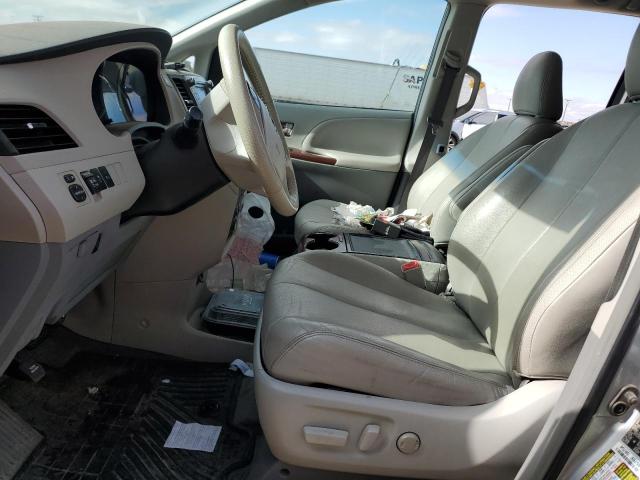 Photo 7 from auction – 2013 TOYOTA SIENNA XLE with VIN 5TDYK3DC5DS404448
