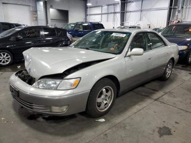 LEXUS ES 300 1999 with VIN JT8BF28G9X0182455 - Photo from auction