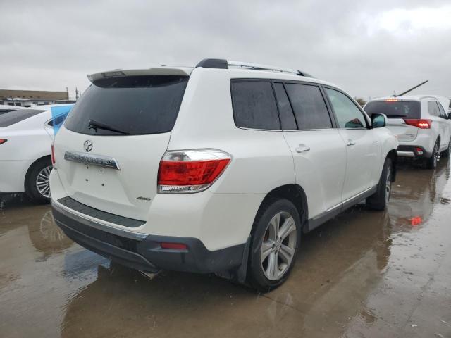 Photo 3 from auction – 2011 TOYOTA HIGHLANDER with VIN 5TDDK3EHXBS048732