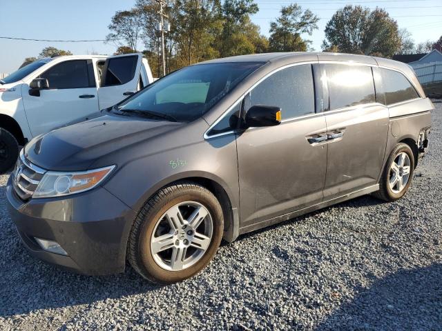 HONDA ODYSSEY TO 2011 with VIN 5FNRL5H95BB075232 - Photo from auction