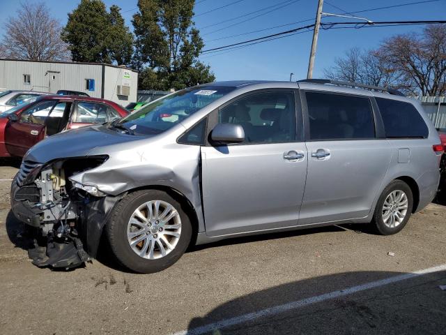 TOYOTA SIENNA XLE 2014 with VIN 5TDYK3DC1ES488236 - Photo from auction