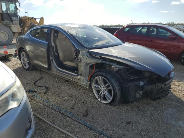 Photo 4 from auction – 2015 TESLA MODEL S 85 with VIN 5YJSA1H23FF089641