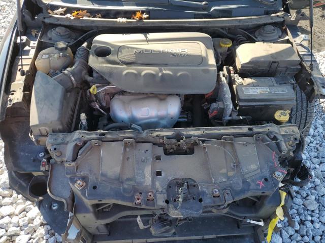 Photo 11 from auction – 2015 CHRYSLER 200 LIMITE with VIN 1C3CCCAB5FN591089