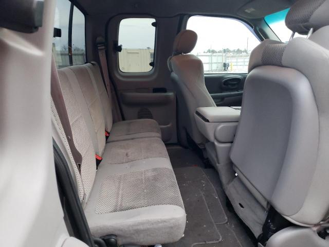 Photo 10 from auction – 2002 FORD F150 with VIN 1FTRX17242KD72724