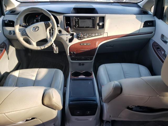 Photo 8 from auction – 2012 TOYOTA SIENNA XLE with VIN 5TDYK3DC4CS274371