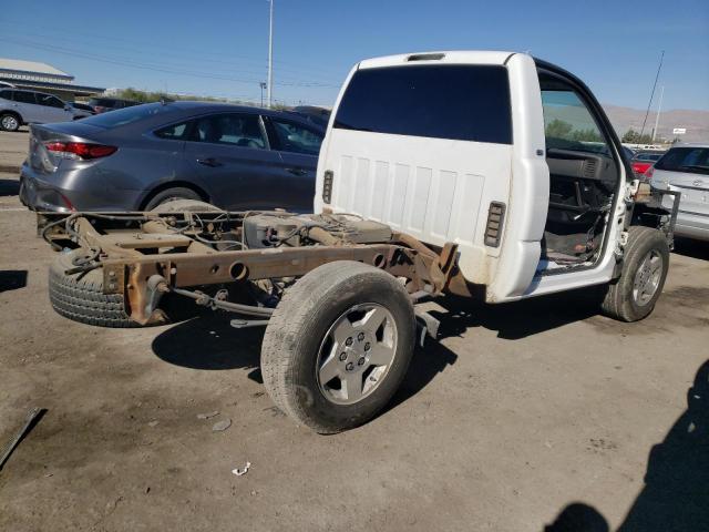 Photo 3 from auction – 2005 CHEVROLET SILVERADO with VIN 1GCEC14V25Z151448