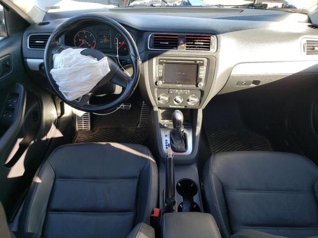 Photo 8 from auction – 2011 VOLKSWAGEN JETTA TDI with VIN 3VWLL7AJ0BM062189