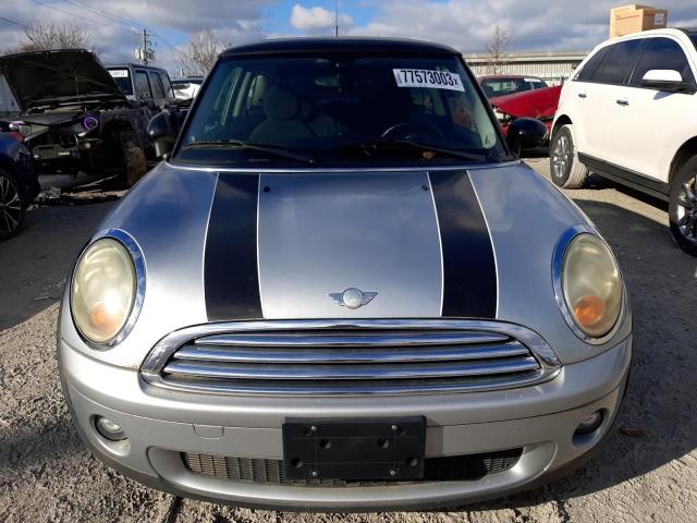 Photo 5 from auction – 2008 MINI COOPER with VIN WMWMF33538TT61819
