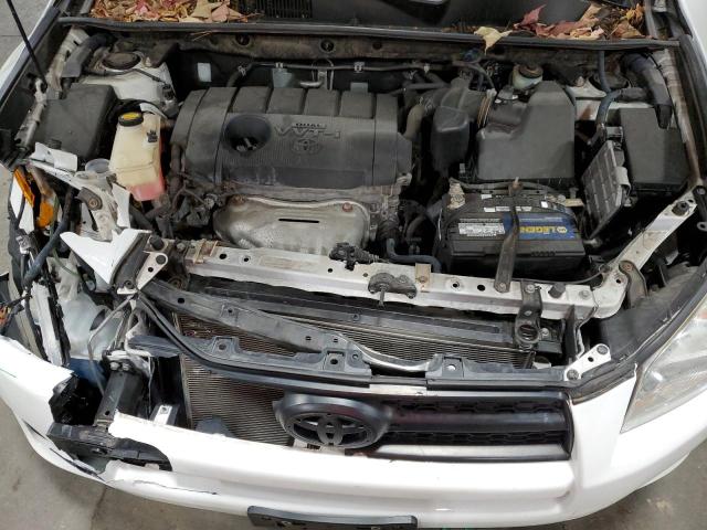 Photo 11 from auction – 2012 TOYOTA RAV4 with VIN JTMBF4DV4C5050637
