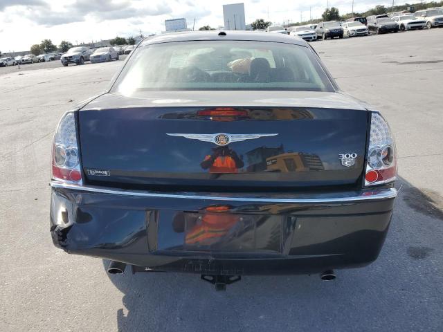 Photo 6 from auction – 2009 CHRYSLER 300C with VIN 2C3KA63T19H565725