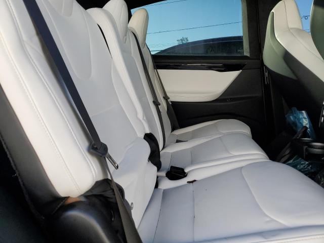 Photo 10 from auction – 2019 TESLA MODEL X with VIN 5YJXCDE28KF162907
