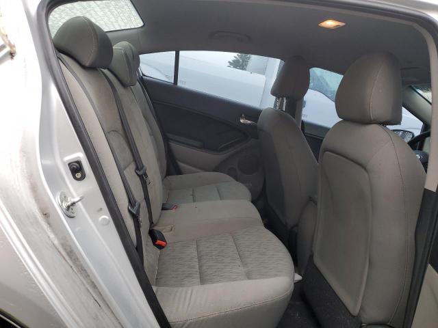 Photo 10 from auction – 2014 KIA FORTE LX with VIN KNAFK4A62E5157552